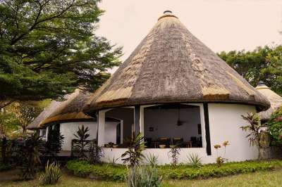 Speke Bay Lodge