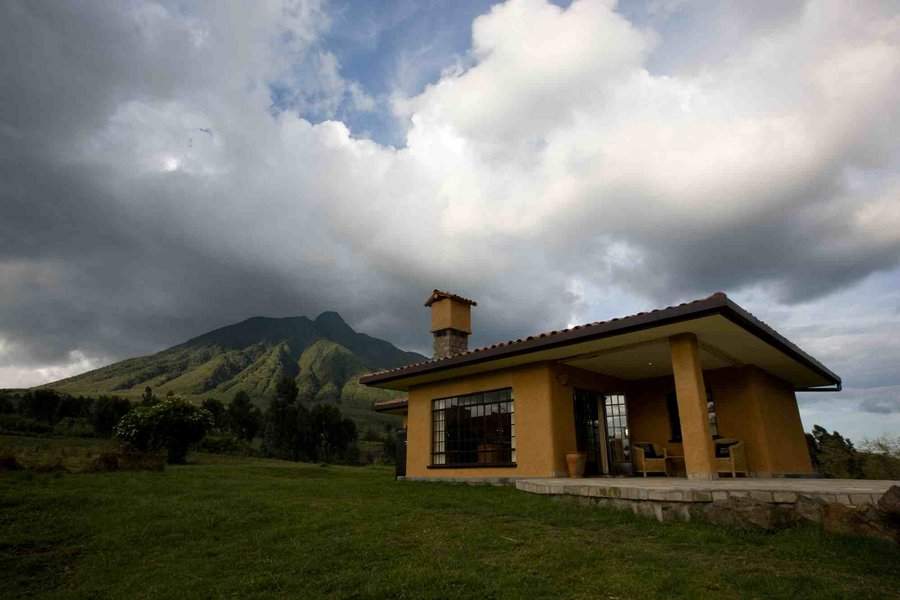 Sabyinyo Silverback Lodge