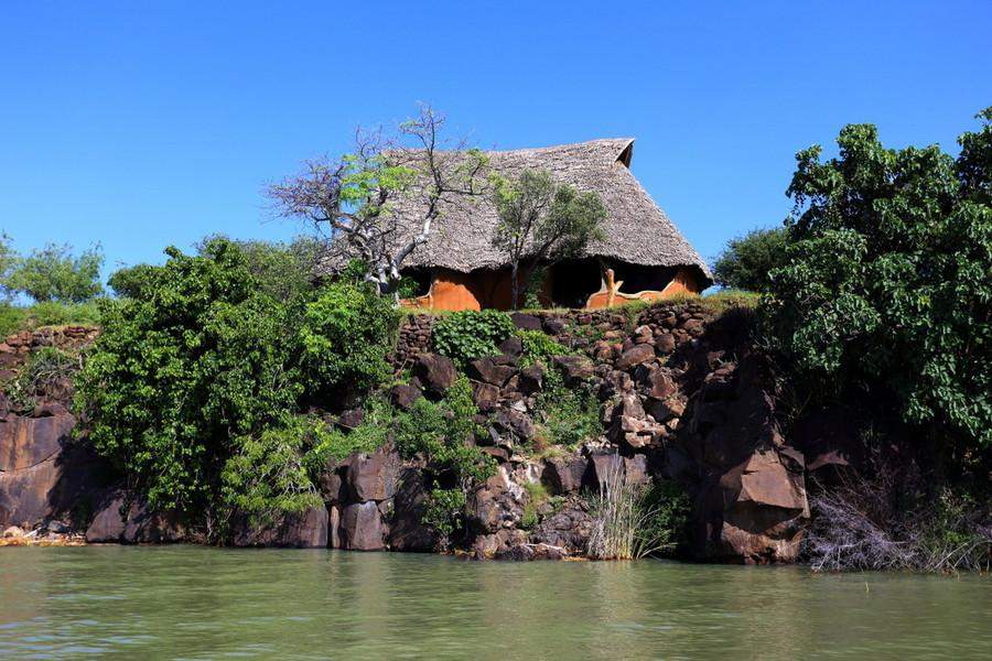 Tumbili Cliff Lodge