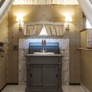 Premium Tent Badezimmer