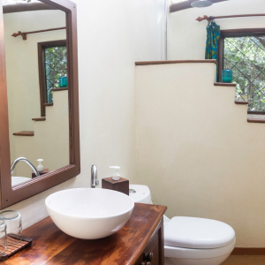 badezimmer_nkimaforestlodge