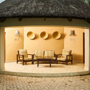 waterhole_chalet_okaukuejoresort