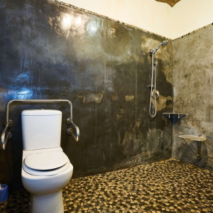 barrierefreies_badezimmer_okaukuejoresort