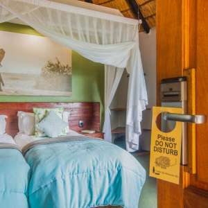 classic_roundavel_chobesafarilodge