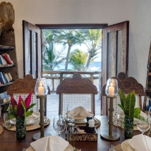Penthouse Esstisch