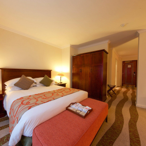 standard_zimmer_kigaliserenahotel