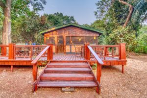 Mbali Mbali Gombe Lodge