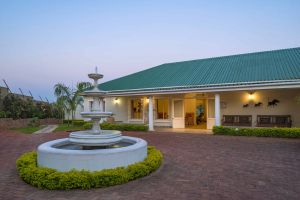 Batonka Guest Lodge